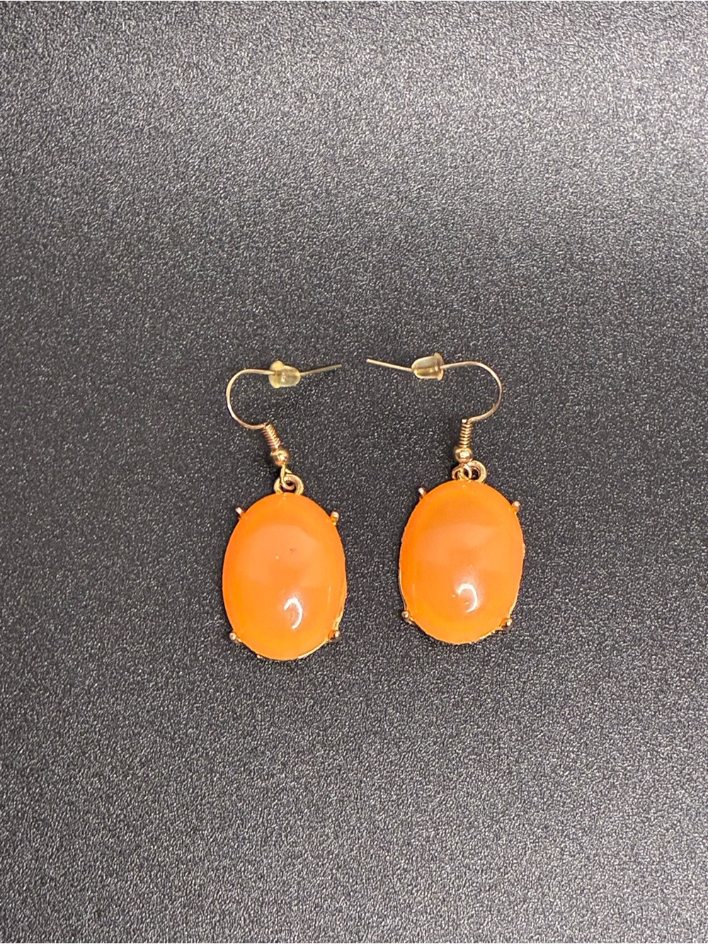 Gold Tone Bright Orange Drops Chunky Retro 60's Y2K Pop Style Dangle Earrings
